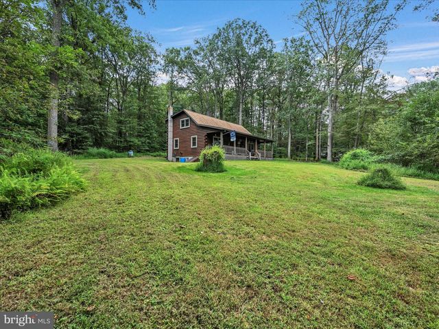 107 BLUE MOUNTAIN RD, Schuylkill Haven, PA 17972