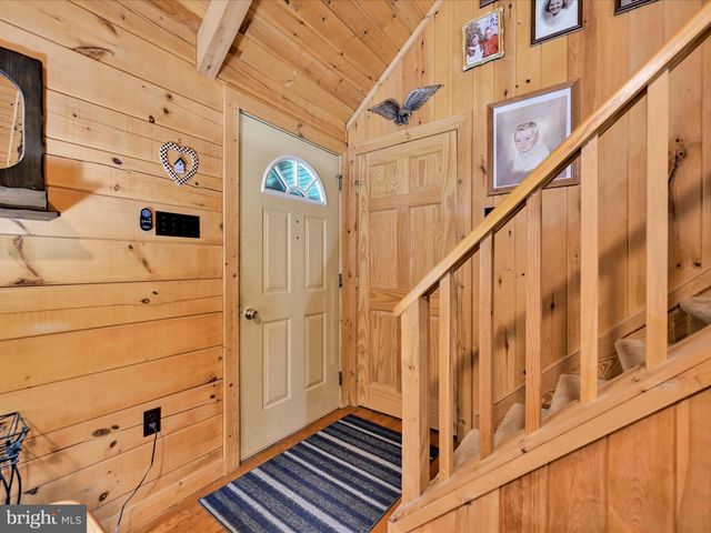 107 BLUE MOUNTAIN RD, Schuylkill Haven, PA 17972