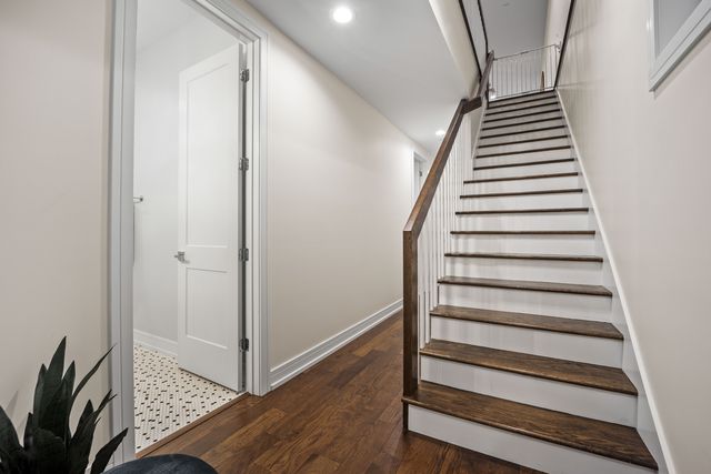 940 N Wolcott Avenue 1, Chicago, IL 60622