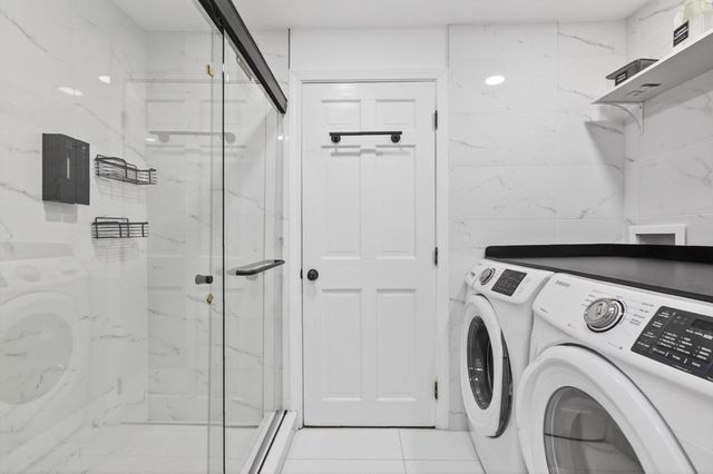 25 King St, Norfolk, MA 02056