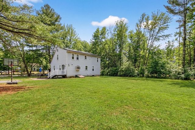 25 King St, Norfolk, MA 02056