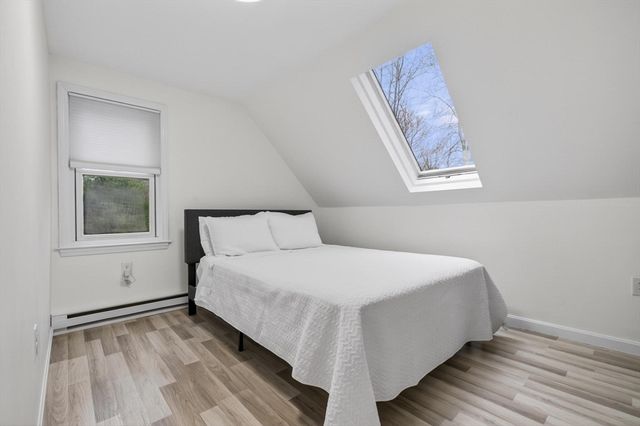 25 King St, Norfolk, MA 02056