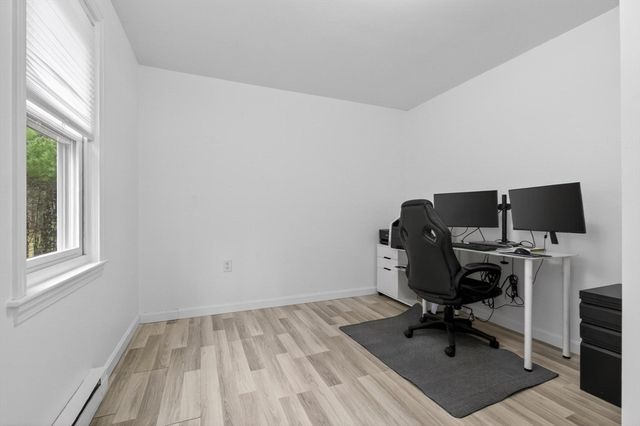 25 King St, Norfolk, MA 02056