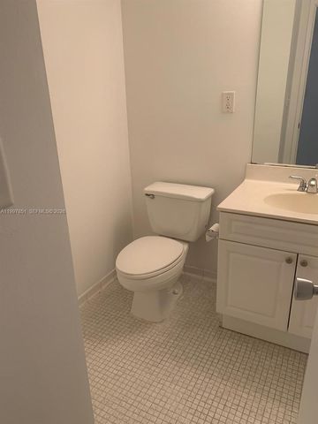 19380 Collins Avenue 319, Sunny Isles Beach, FL 33160