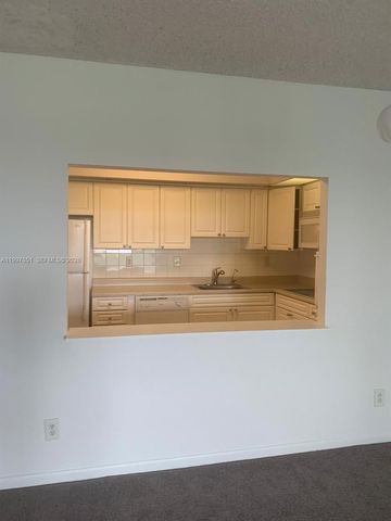 19380 Collins Avenue 319, Sunny Isles Beach, FL 33160