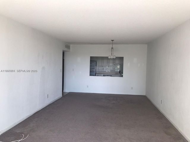 19380 Collins Avenue 319, Sunny Isles Beach, FL 33160