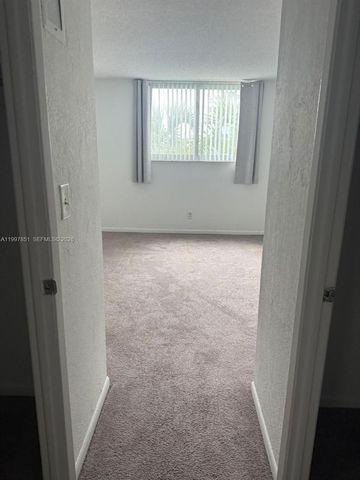 19380 Collins Avenue 319, Sunny Isles Beach, FL 33160