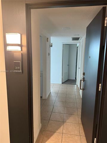 19380 Collins Avenue 319, Sunny Isles Beach, FL 33160