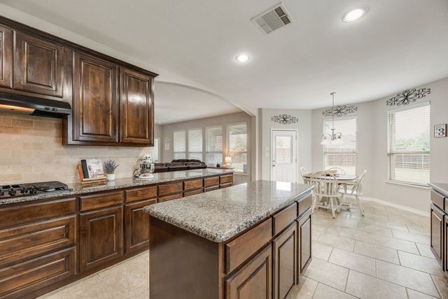 1104 Hondo Lane, Forney, TX 75126