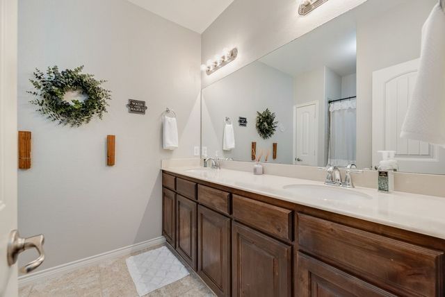 1104 Hondo Lane, Forney, TX 75126