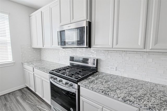 10005 Brickhouse Drive, Houston, TX 77080