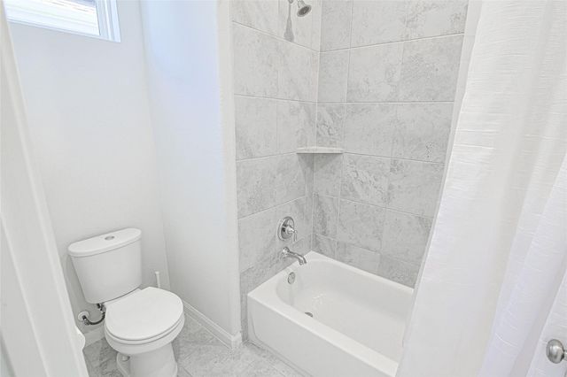 10005 Brickhouse Drive, Houston, TX 77080
