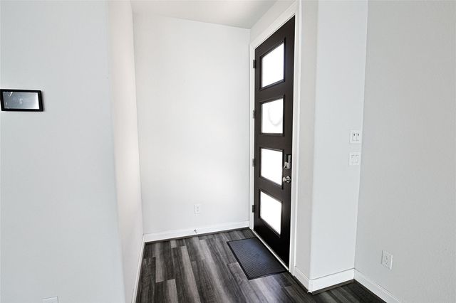 10005 Brickhouse Drive, Houston, TX 77080