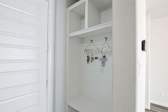 10005 Brickhouse Drive, Houston, TX 77080