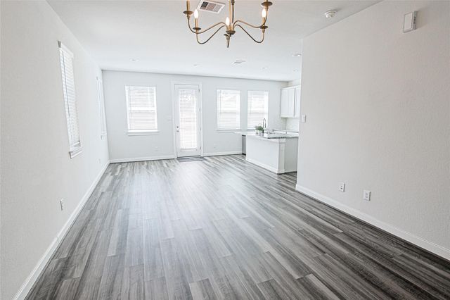 10005 Brickhouse Drive, Houston, TX 77080