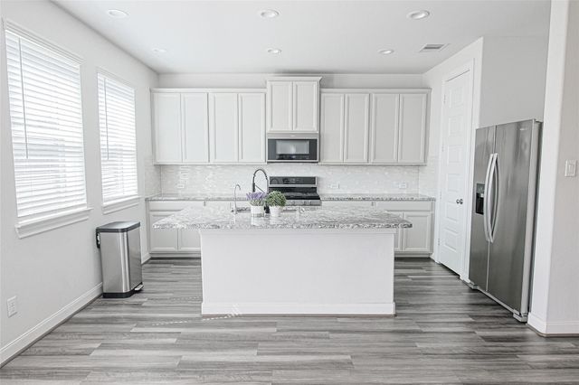 10005 Brickhouse Drive, Houston, TX 77080