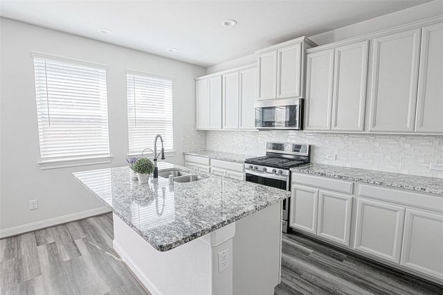 10005 Brickhouse Drive, Houston, TX 77080