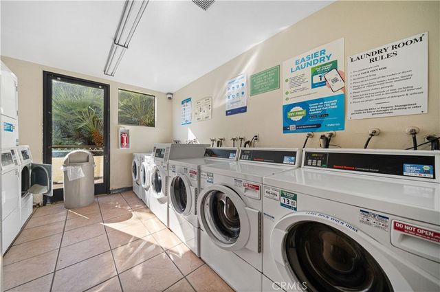 64 N Mar Vista Avenue 103, Pasadena, CA 91106