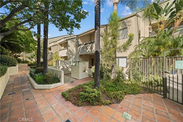 64 N Mar Vista Avenue 103, Pasadena, CA 91106