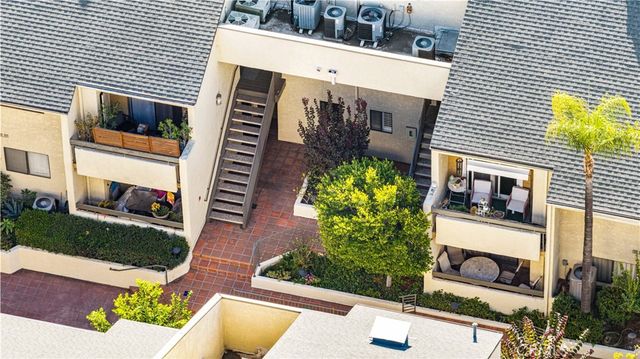 64 N Mar Vista Avenue 103, Pasadena, CA 91106