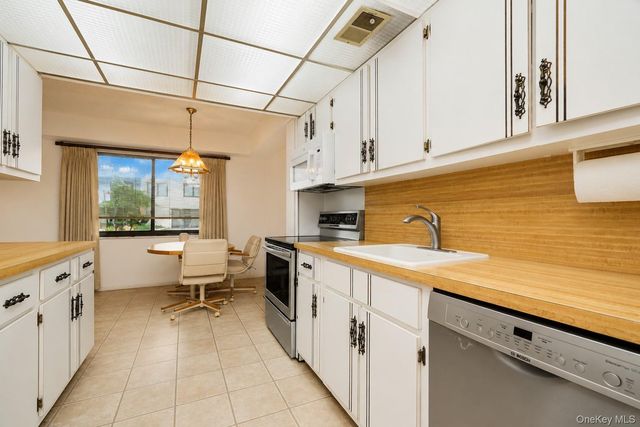 10 Windham Loop 1B, Staten Island, NY 10314