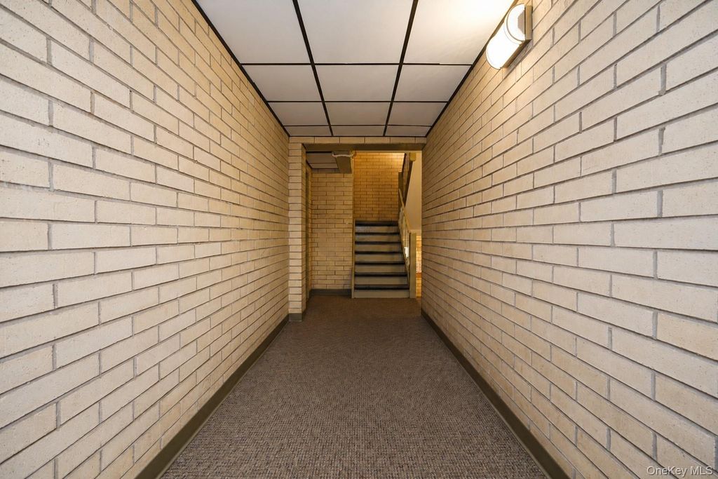 10 Windham Loop 1B, Staten Island, NY 10314 — photo 3