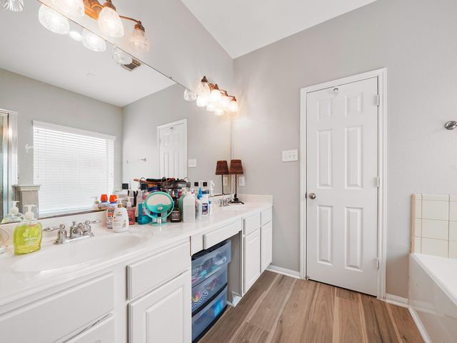 10506 Great River Court, Houston, TX 77089