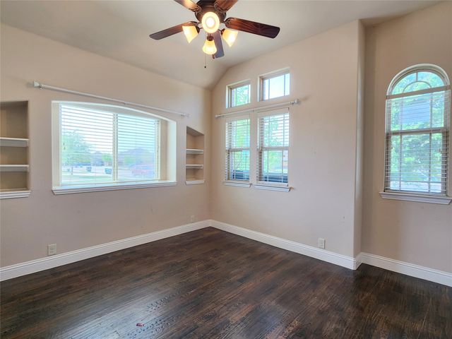 9413 Lake Fork Trail, Denton, TX 76226