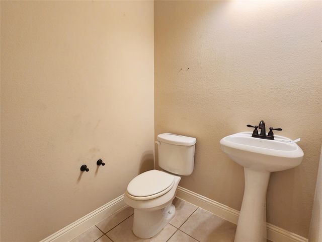 9413 Lake Fork Trail, Denton, TX 76226