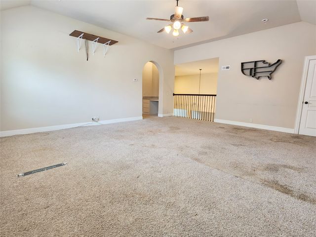 9413 Lake Fork Trail, Denton, TX 76226