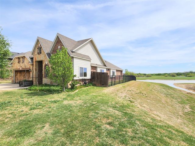 9413 Lake Fork Trail, Denton, TX 76226