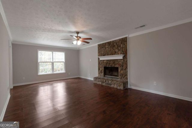 5675 Tunbridge Wells Road, Lithonia, GA 30058