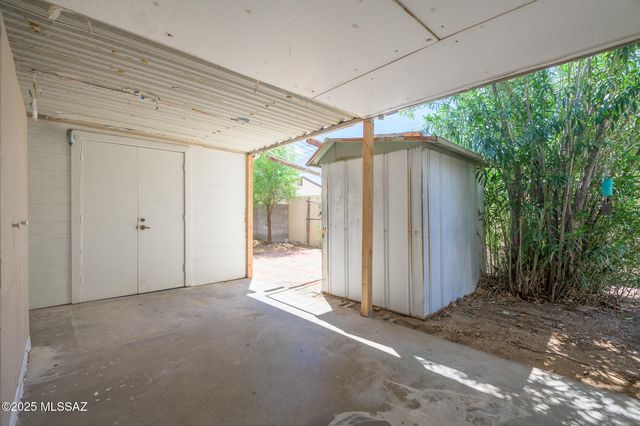 191 W Cedro Drive, Green Valley, AZ 85614