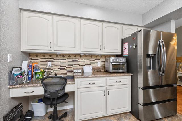 100 ANGOL STREET, Punta Gorda, FL 33983