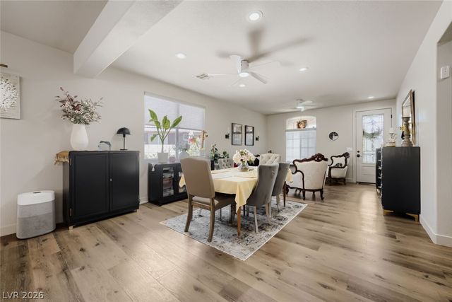 3525 Auburn Shadow Street, Las Vegas, NV 89129
