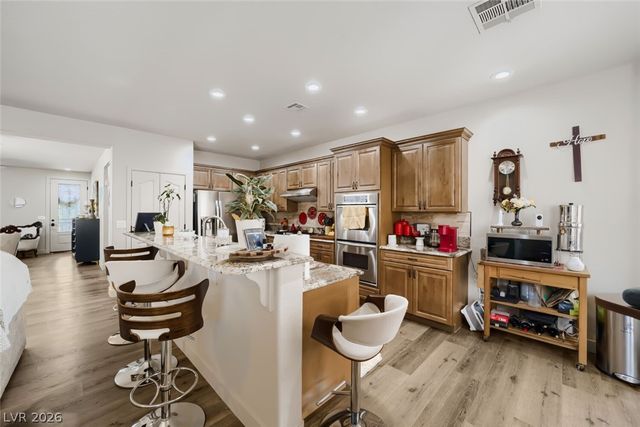 3525 Auburn Shadow Street, Las Vegas, NV 89129