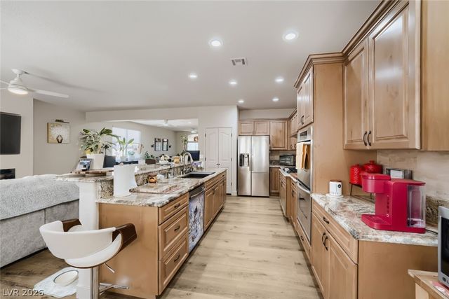 3525 Auburn Shadow Street, Las Vegas, NV 89129