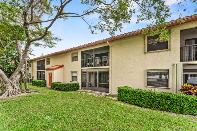 906 Congressional Way 906, Deerfield Beach, FL 33442