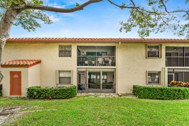 906 Congressional Way 906, Deerfield Beach, FL 33442