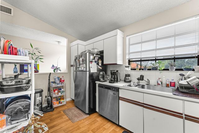 906 Congressional Way 906, Deerfield Beach, FL 33442