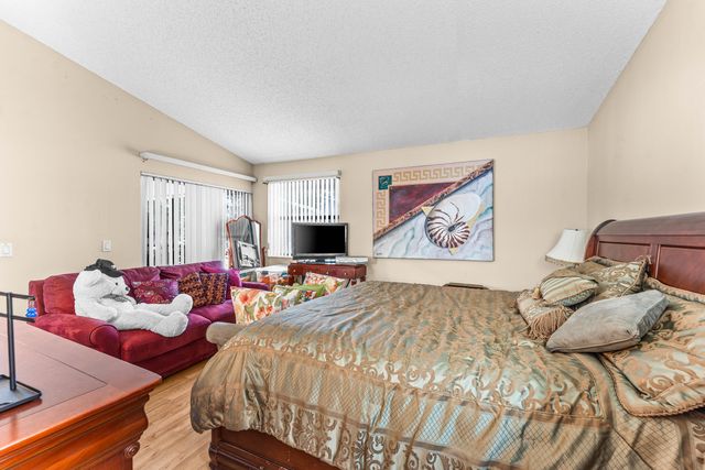 906 Congressional Way 906, Deerfield Beach, FL 33442