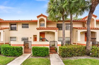 906 Congressional Way 906, Deerfield Beach, FL 33442