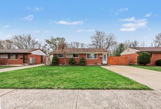 11160 Lesure Drive, Sterling Heights, MI 48312