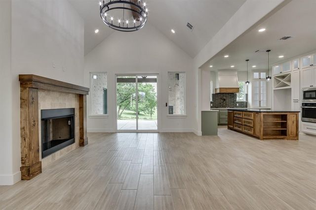 3024 Road Runner Court, Guthrie, OK 73044