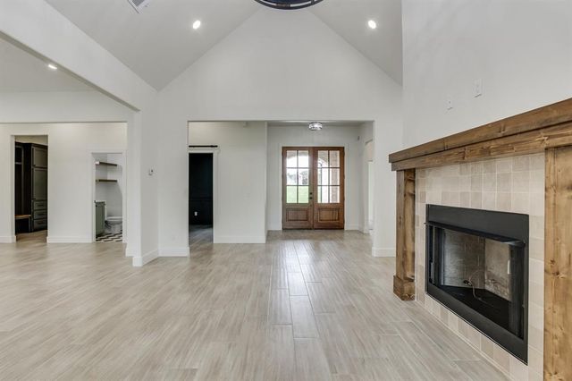 3024 Road Runner Court, Guthrie, OK 73044