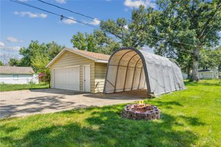 826 Daniels Street NE, Cedar Rapids, IA 52402