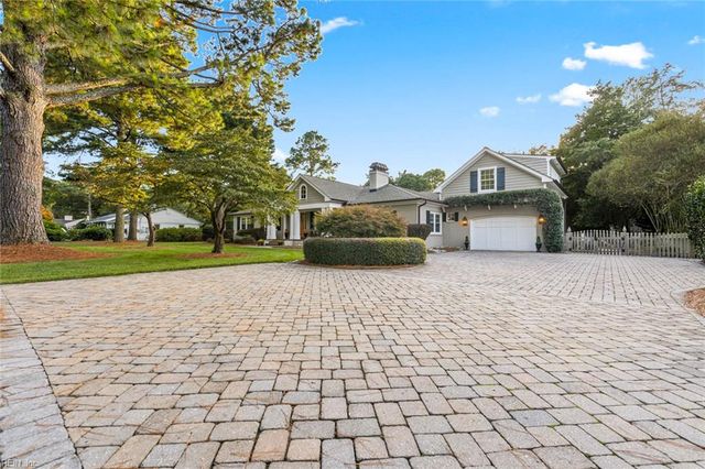 1517 Alanton DR, Virginia Beach, VA 23454