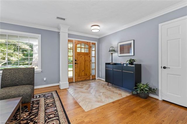 1517 Alanton DR, Virginia Beach, VA 23454