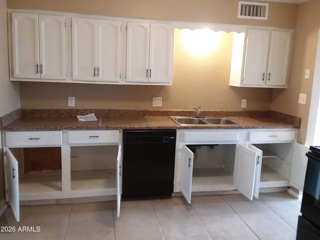 4215 N MAVERICK Drive, Eloy, AZ 85131