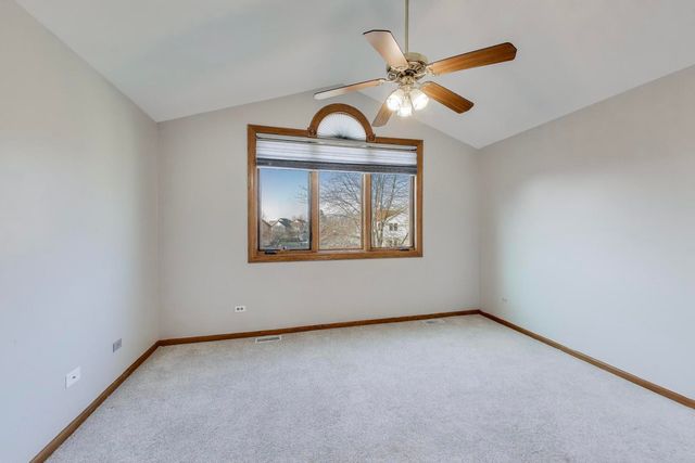 6903 Lexington Court 6903, Tinley Park, IL 60477